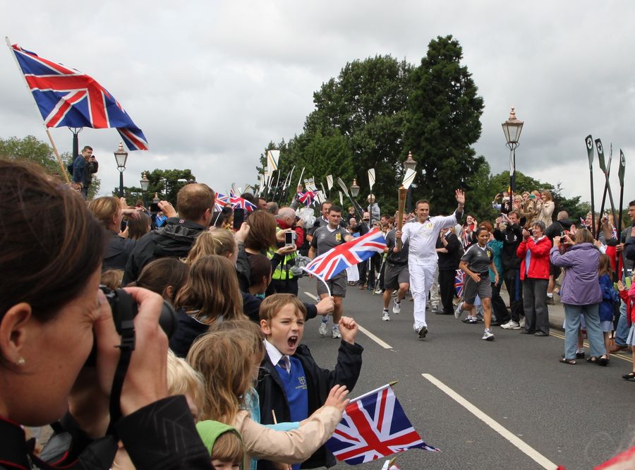 Olympic Torch Relay in Taplow - Andrew Findlay