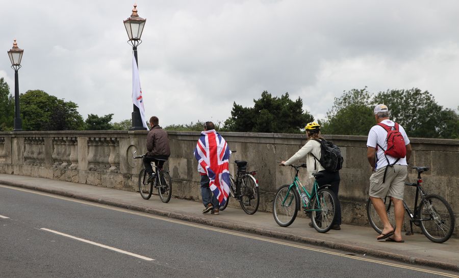 Olympic Torch Relay in Taplow - Andrew Findlay