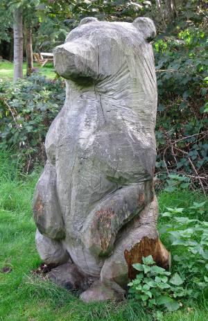 Bear sculpture in Cliveden Woodlands