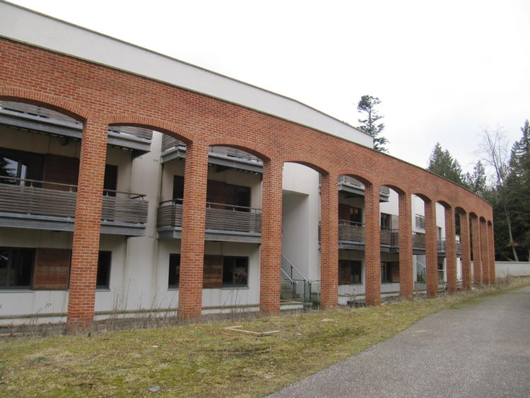Dropmore: unfinished flats